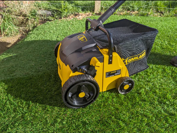 Garland 302E sweeper detail