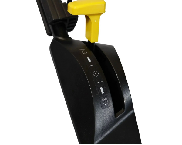 Garland 60GGQ Artificial Lawn Sweeper  Transportation Lever